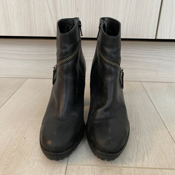 Apostrophe High heeled booties - Picture 5 of 8